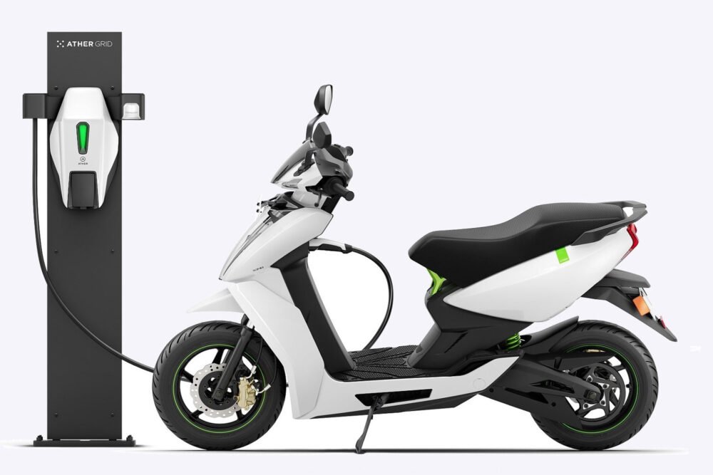 electric scooter charging