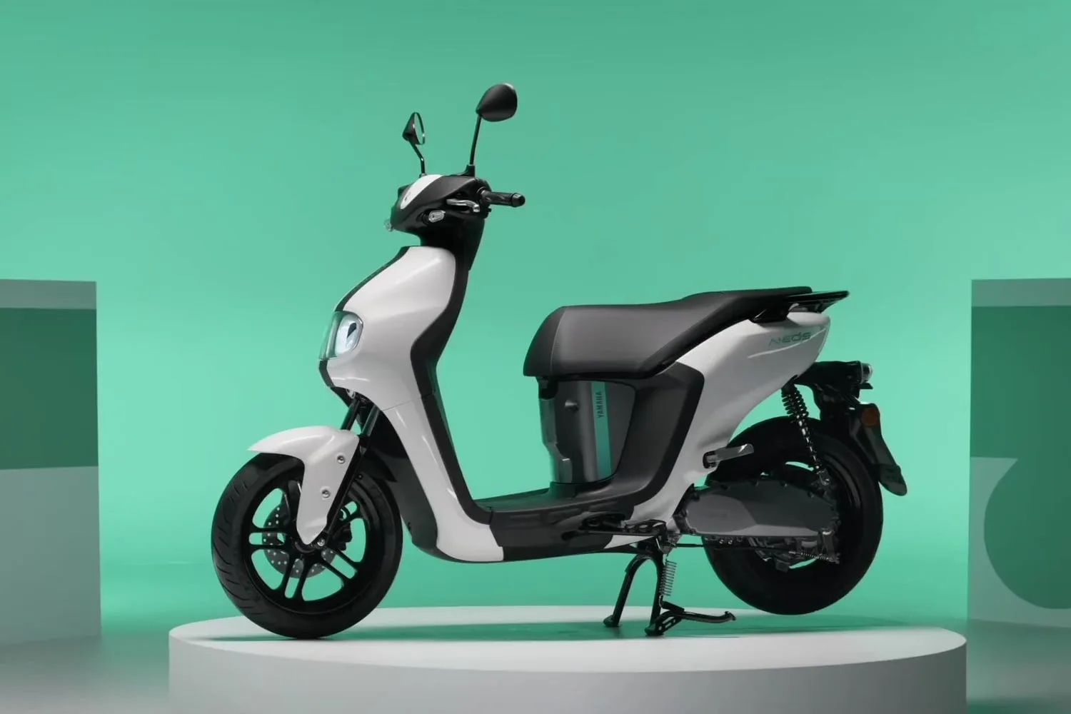 yamaha neos elétrica