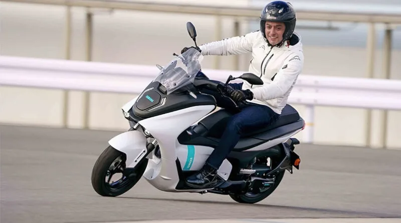 yamaha e01 scooter elétrica