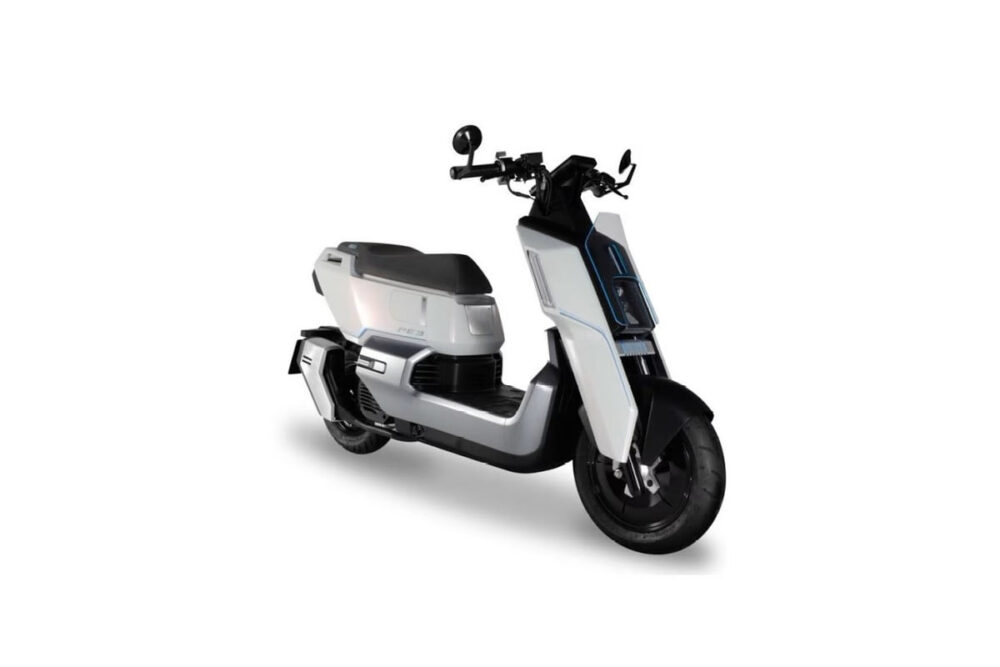 scooter híbrida